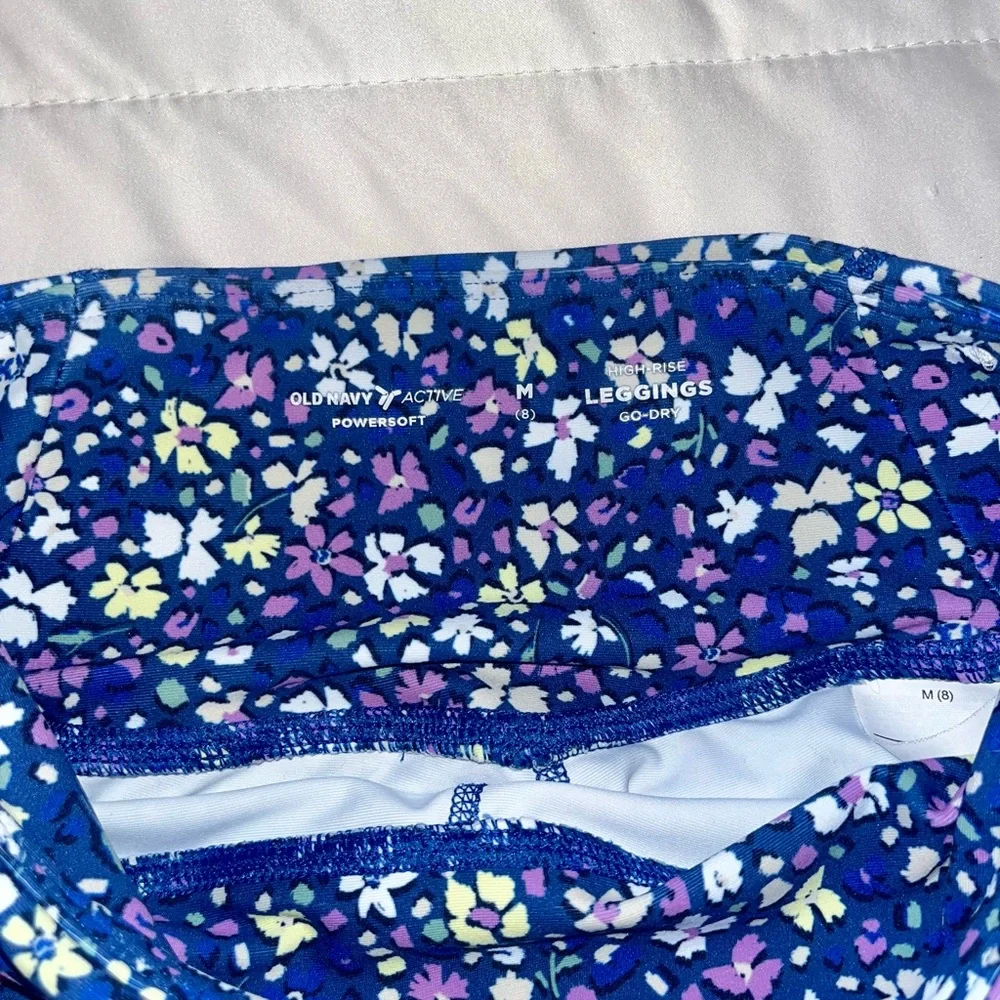 Old Navy Blue and Purple Floral Tank and Leggings Active Set EUC